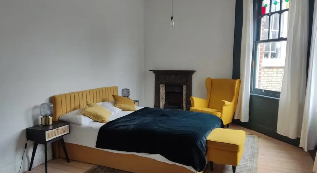 Коттедж Remarkable 7-bed House in London