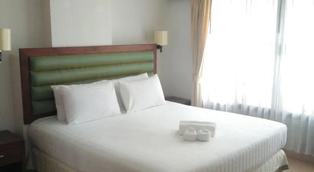 Номер Standard Lasalle Suites Hotel & Residence