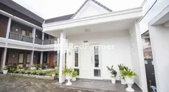 Griya Damai Syariah Yogyakarta Mitra RedDoorz, Book Hotel Sleman Yogyakarta Province