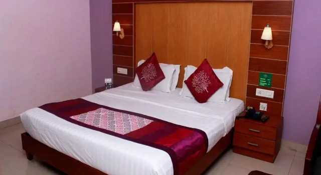 OYO 2410 Nerambally Hotel Mysore, Rezervovat Hotel Hotely v Bangalore s parkováním, Parkování