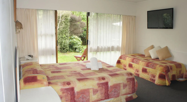 Airport Gold Star Motel, Забронировать Мотель Отели Мангере с бассейном, Бассейн