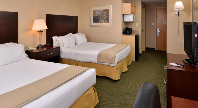 Четырёхместный номер Standard Holiday Inn Express & Suites - Ocean City by IHG