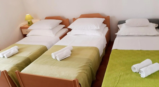 Zdravko - With Parking - A1, Rezerwuj Hotel Omiš Split Region