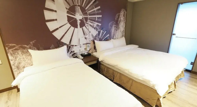 Standard- tredobbelt værelse med altan med havudsigt Kailan Hotel