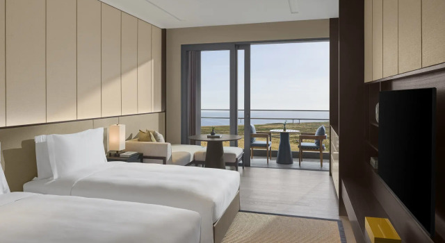 Номер Superior New World Hoiana Beach Resort