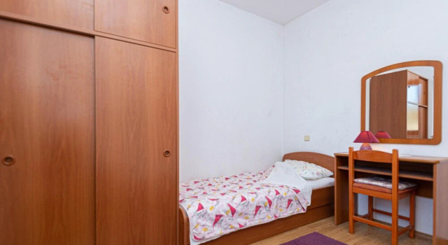 Awesome Apartment in Jadrtovac With 2 Bedrooms and Wifi, Забронировать Апартаменты/квартира Ястретовац Шибеник