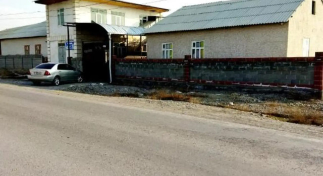 Buuzara Guest House, Book Guesthouse Batken Batken region