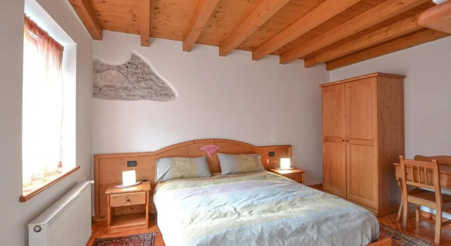 Stunning Home in Cimolais With 4 Bedrooms and Wifi, Prenota Hotel Cimolais 