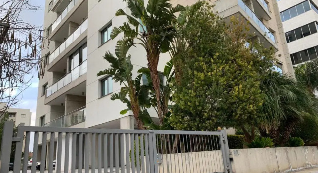 Elite CozyApt*NICOSIA*,Hilton area,WelcomesU!!!, Забронировать Отель Никосия район Никосия, рядом с Ministry of Justice and Public Order - Nicosia