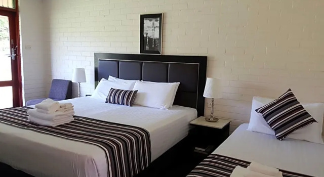 Двухместный номер Standard с видом на озеро Hibiscus Lakeside Motel