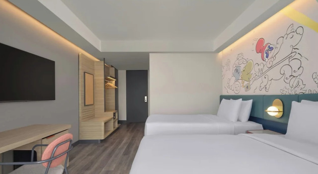Deluxe Twin room Aloft by Marriott Surabaya Pakuwon City