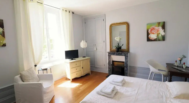 Le Jardin des Lys, Buchen Sie Hotel La Roche-Posay 