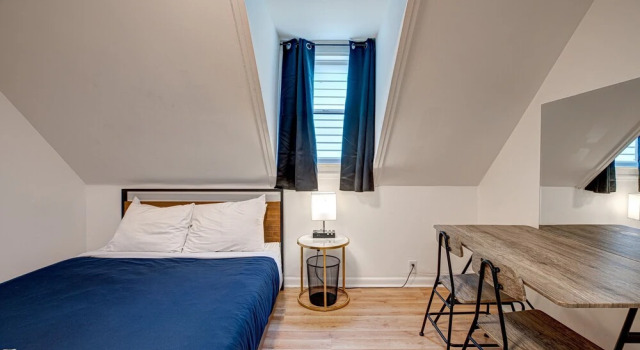 Chic Penthouse in Perfect Wrigleyville Location by AllSet Turnover