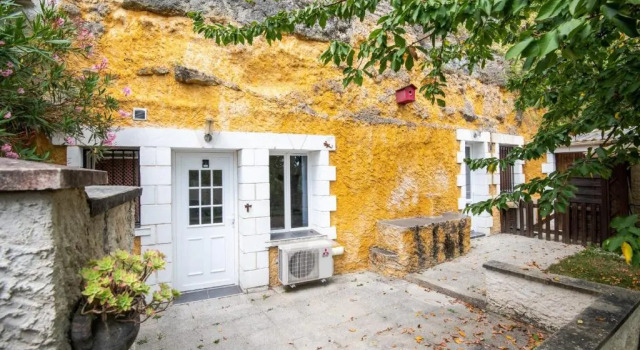 Коттедж Gîte Le Cerisier Perché avec SPA