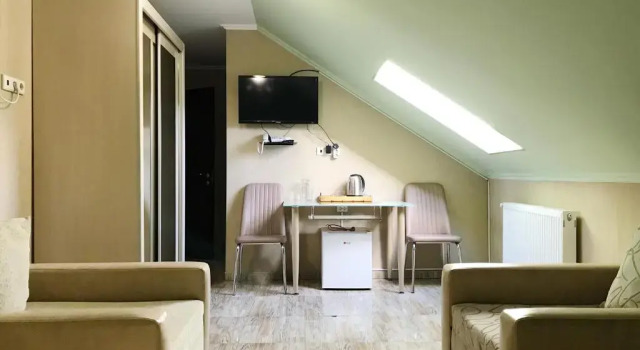Camera Comfort Hotel Aragvi