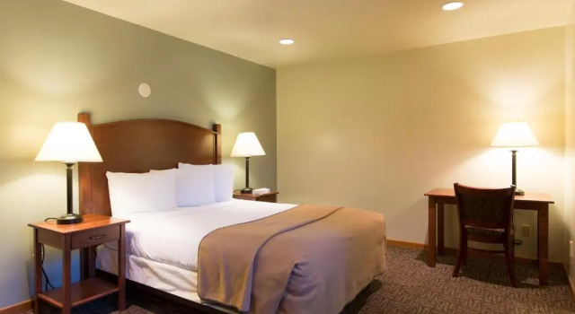 Четырёхместный люкс Westcliff Lodge
