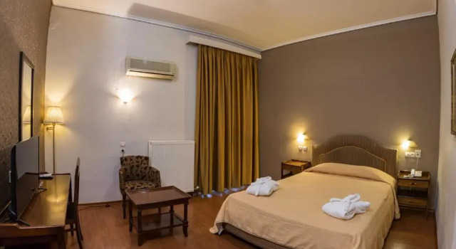 Одноместный номер Standard Achillion Hotel