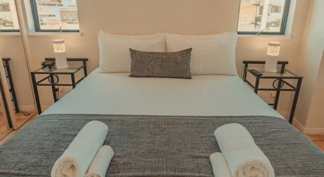 Номер Standard La Promenade Absolute Waterfront Apartments