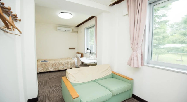 YMCA International Youth Center TOZANSO