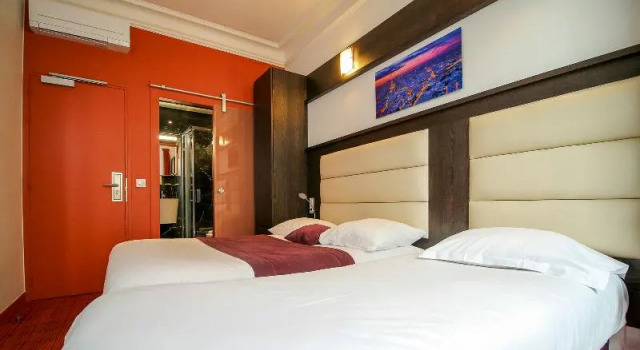 Трёхместный номер Classic Parc Hotel