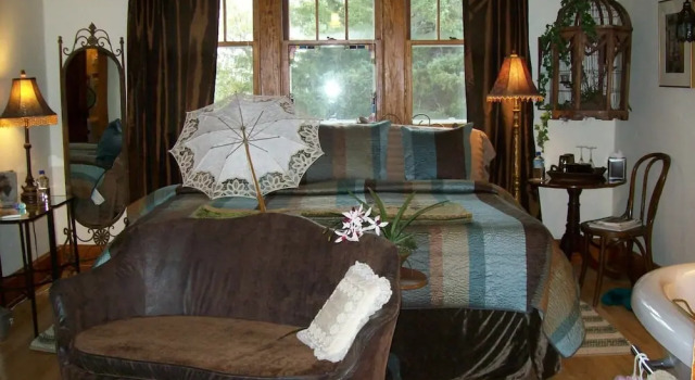 Люкс Cobblestone Bed and Breakfast