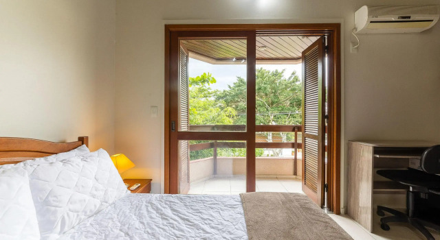 Apto 2qtos churrasq. 400 à praia | Jurerê - JBA202