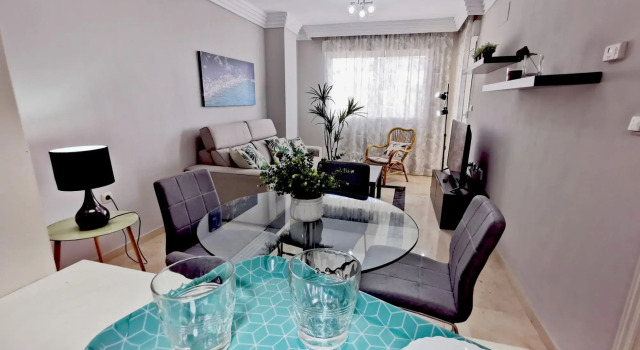 Beautiful Apartment on the beach 103, Забронировать Апартаменты/квартира Марбелья Коста-дель-Соль, рядом с Arco de Marbella