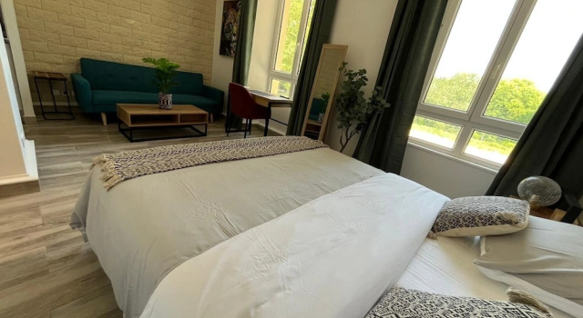 Трёхместный номер Comfort с видом на сад Le parc deden