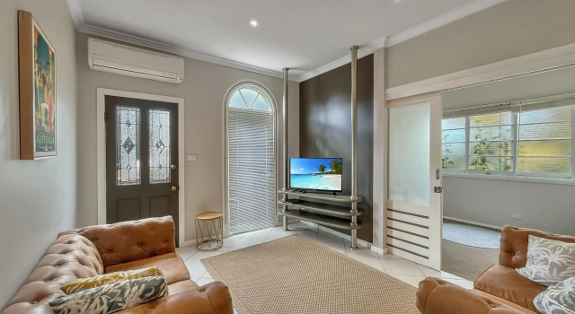 Bright 3-bedroom apartment - Central Armidale