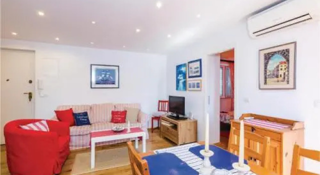 Apartment Bana Josipa Jelacica IV, Забронировать Апартаменты/квартира Апартаменты Дубровника, рядом с Крепость Ловриенац, Апартаменты/квартира