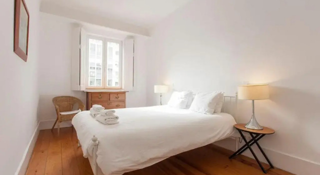 Central, Charming, Quiet, Garden and Parking