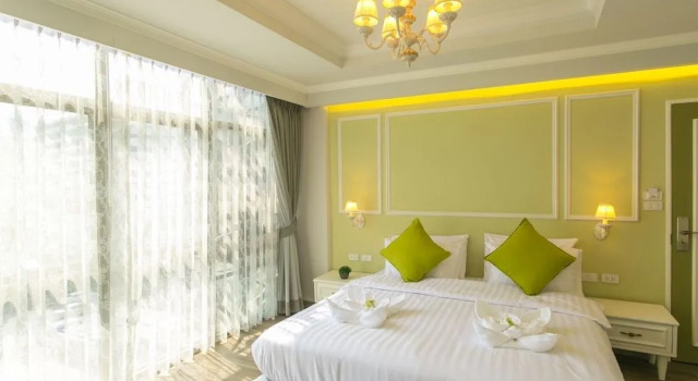 Mali at Silom Boutique Hotel, Забронировать Бутик-отель Бутик-отели Бангкока, рядом с Железнодорожный вокзал  Хуалампонг, Бутик-отель