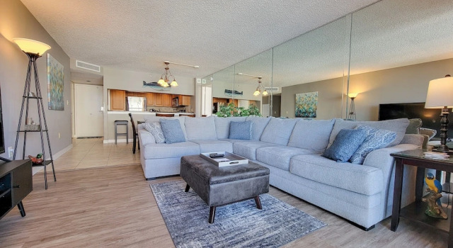 Номер Standard 1201 South Hampton 2 Bedroom Condo