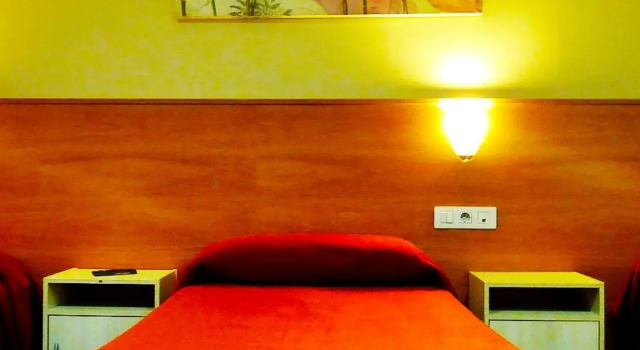 Четырёхместный номер Standard Hostal Drassanes
