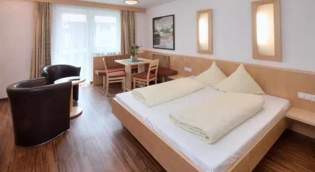 Апартаменты Kinderhotel Stefan