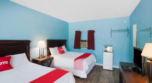 Четырёхместный номер Standard BlueJay Motel - Salem - Roanoke I-81