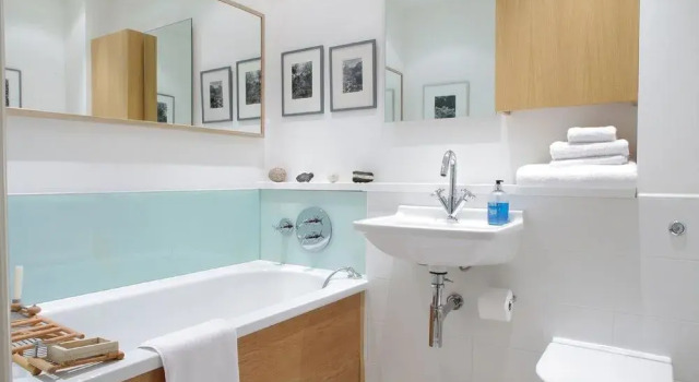 The London Agent Clerkenwell Super Nice