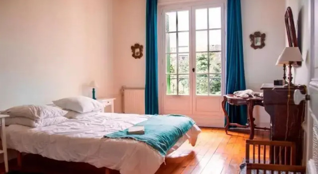 Bel Appartement 115m2 vue mer les pieds dans l'eau, Rezerwuj Apartament Dinard 