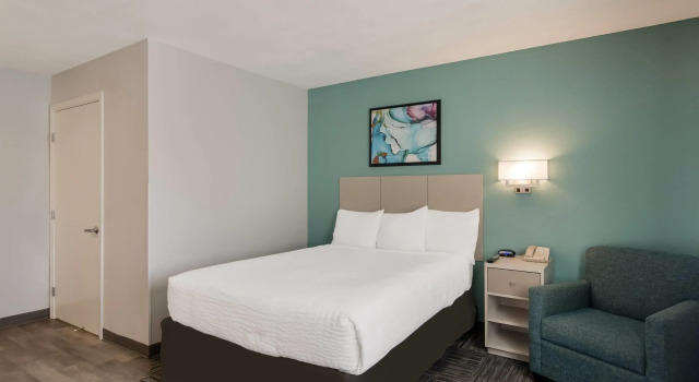 Двухместный номер для гостей с ограниченными возможностями MainStay Suites Denver Tech Center