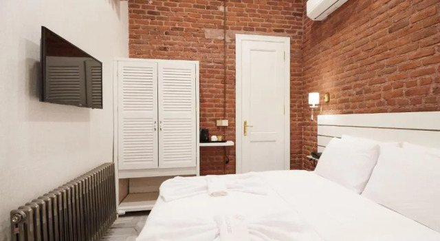 Трёхместный номер Economy White Palace Old City Boutique Hotel