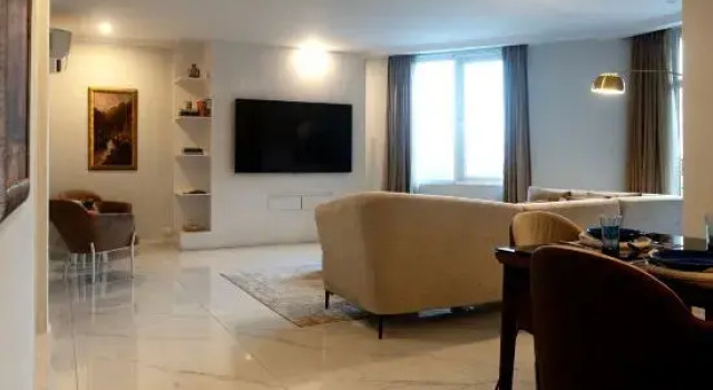 Люкс PC Residences Gulberg Lahore