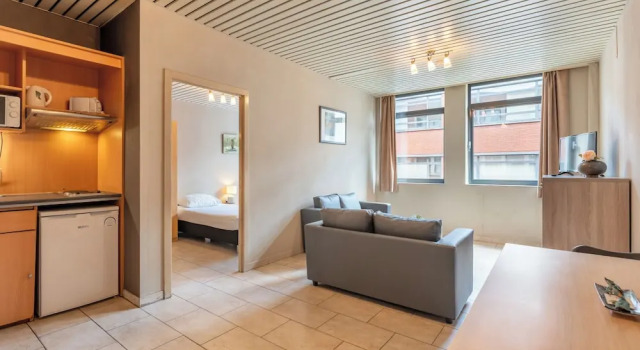 Room-one Bedroom Apartment Near North S, Prenota Appartamento Hotel a Flanders con parcheggio, Parcheggio