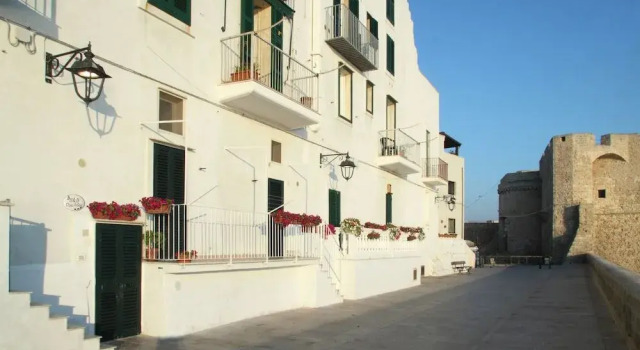 Casa Felice, Rezervați Bed and Breakfast Hoteluri în Bari Province cu parcare, Parcare