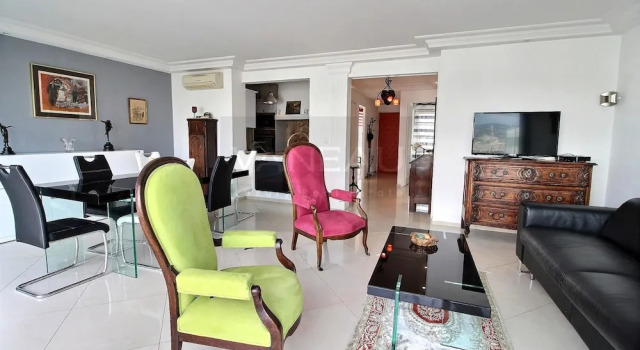 Vaneau agréable 3P sur la croisette, spacieuse terrasse, Забронировать Отель Канны Приморские Альпы