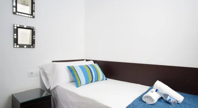 Люкс с 3 комнатами с балконом BarcelonaForRent Tucson Suites