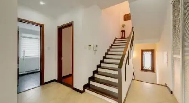Beijing Yitaoyuan Guesthouse, Book Hotel Hoteller i Beijing Province med parkering, Parkering