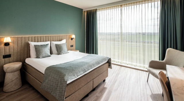 Номер Deluxe OZO Hotels De President Amsterdam Schiphol Airport