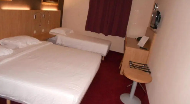 Трёхместный номер Standard Jill Hotel Brussels Centre Midi