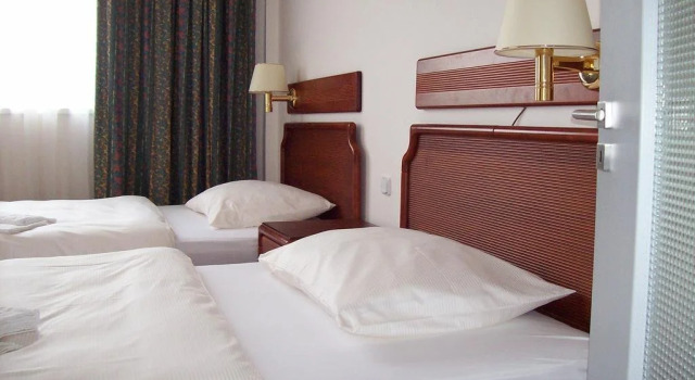 Hotel S-centrum Děčín, Забронировать Отель СПА-отели Czech central mountains, SPA-услуги