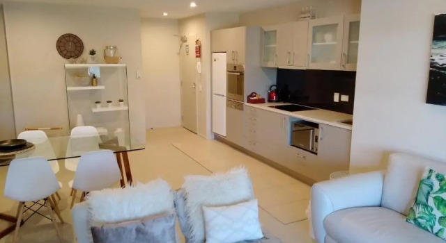 Апартаменты с 2 комнатами Esplanade Apartments